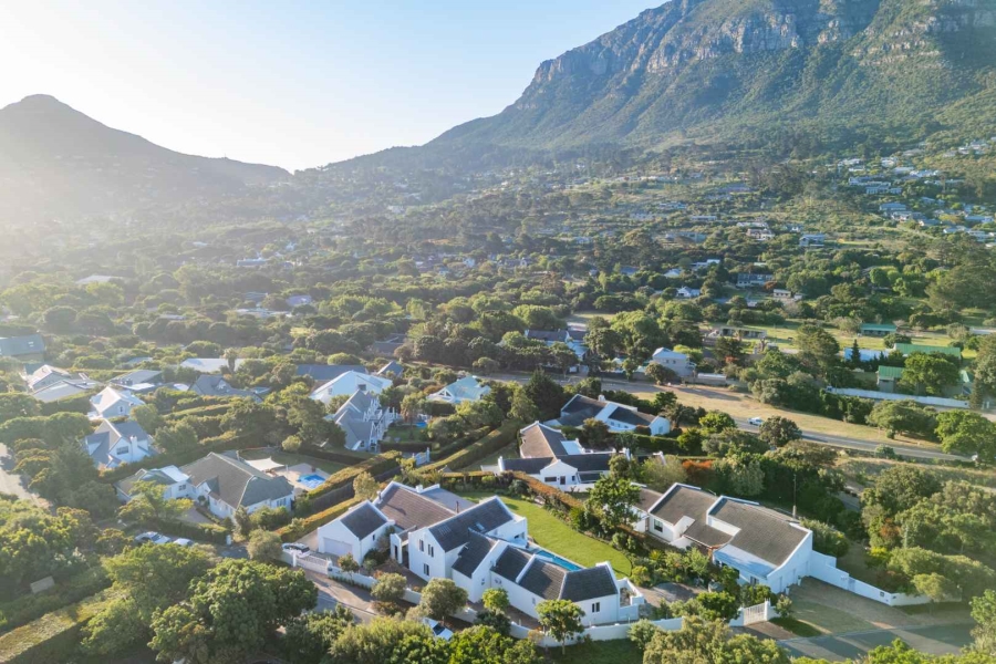 4 Bedroom Property for Sale in Oakhurst Estate Western Cape